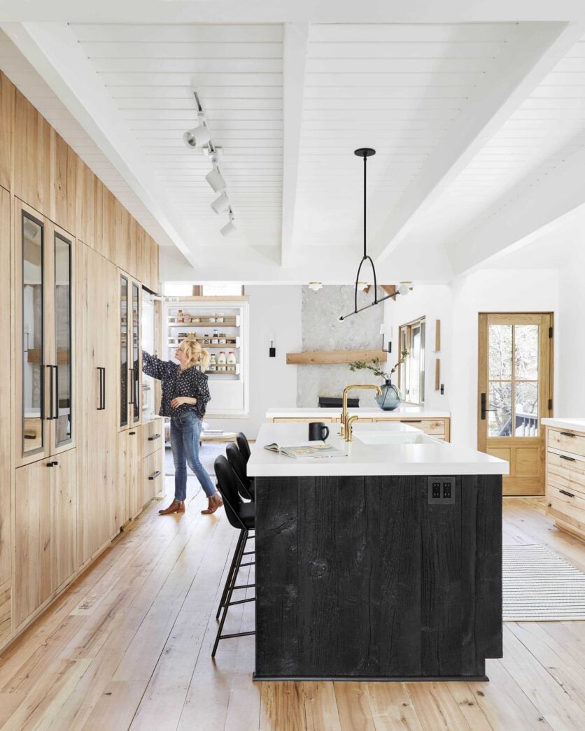 Emily Henderson Mountain House Kitchen Lores16